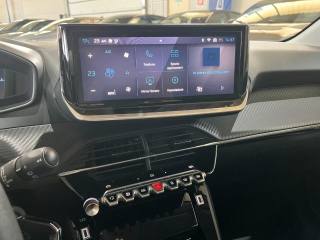 PEUGEOT 208 usata, con Controllo automatico clima