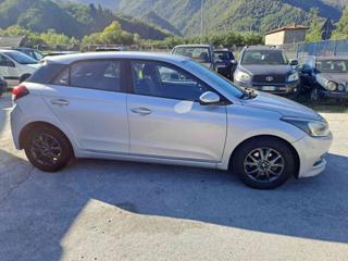 HYUNDAI i20 usata, con Bluetooth