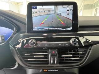 FORD Kuga usata, con Touch screen