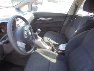 TOYOTA Auris usata 16
