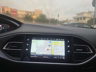 PEUGEOT 308 usata, con Park Distance Control