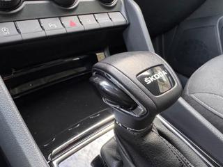 SKODA Karoq usata, con Telecamera per parcheggio assistito