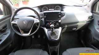 LANCIA Ypsilon usata, con USB
