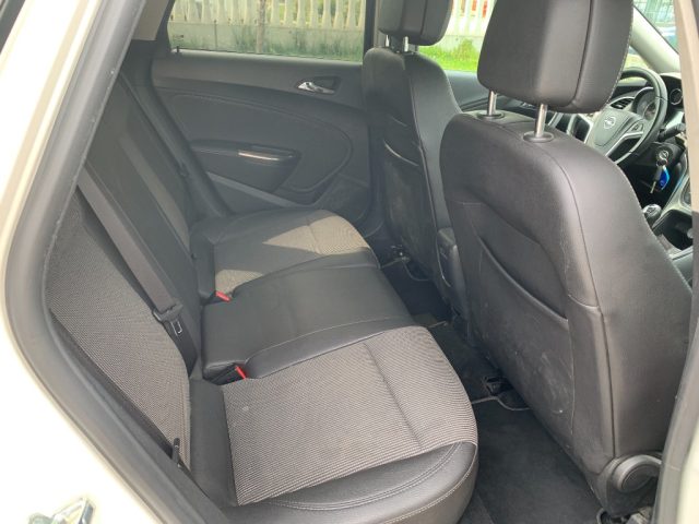 OPEL Astra usata, con Controllo automatico clima
