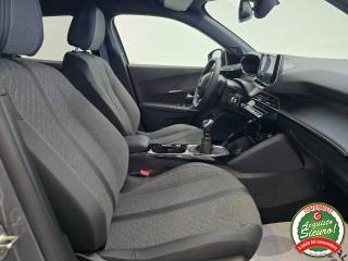 PEUGEOT 2008 usata, con Fari LED
