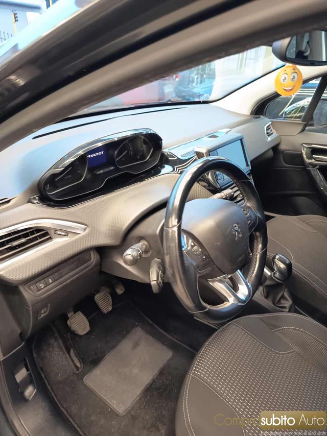 PEUGEOT 208 usata, con ESP