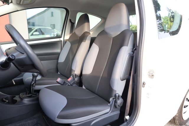 PEUGEOT 107 usata 33