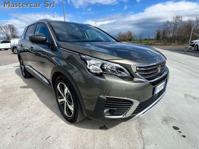 PEUGEOT 5008 usata, con Chiusura centralizzata