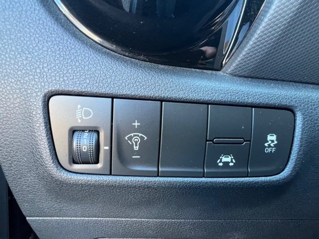 HYUNDAI Kona usata, con Fendinebbia