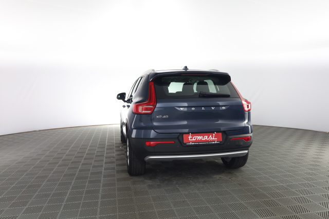 VOLVO XC40 usata 4