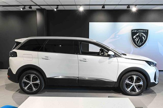 PEUGEOT 5008 usata, con Airbag Passeggero