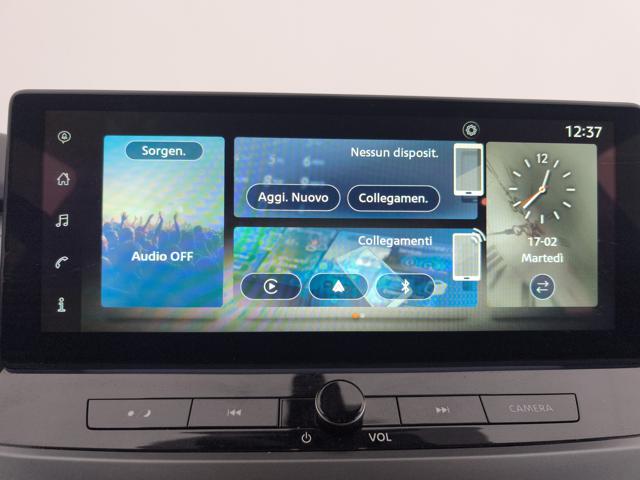 NISSAN Qashqai usata, con USB