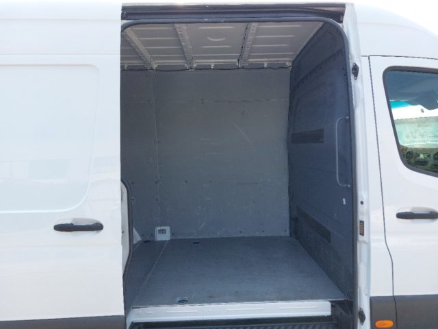 MERCEDES-BENZ Sprinter usata, con Vivavoce