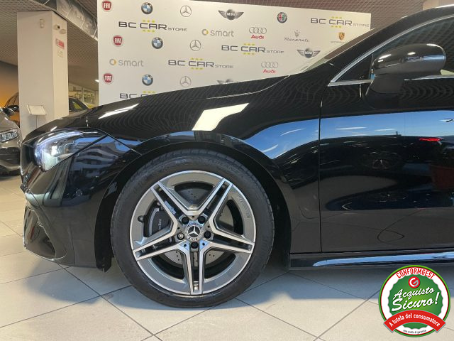 MERCEDES-BENZ CLA 200 usata, con Touch screen