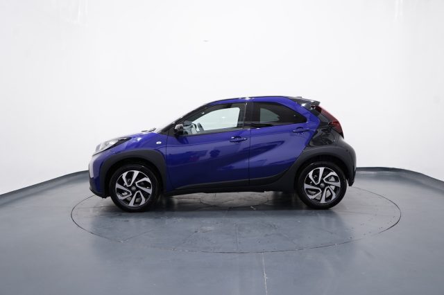 TOYOTA Aygo X usata, con Autoradio