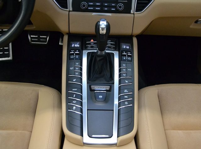 PORSCHE Macan usata, con Climatizzatore