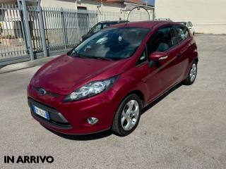 FORD Fiesta usata, con Autoradio