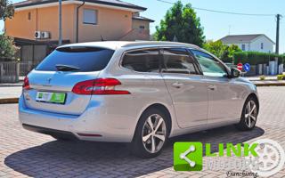 PEUGEOT 308 usata, con Boardcomputer