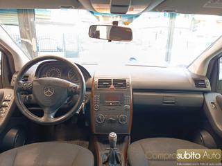 MERCEDES-BENZ A 170 usata, con Sedile posteriore sdoppiato