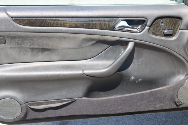 MERCEDES-BENZ CLK 200 usata, con Controllo automatico clima