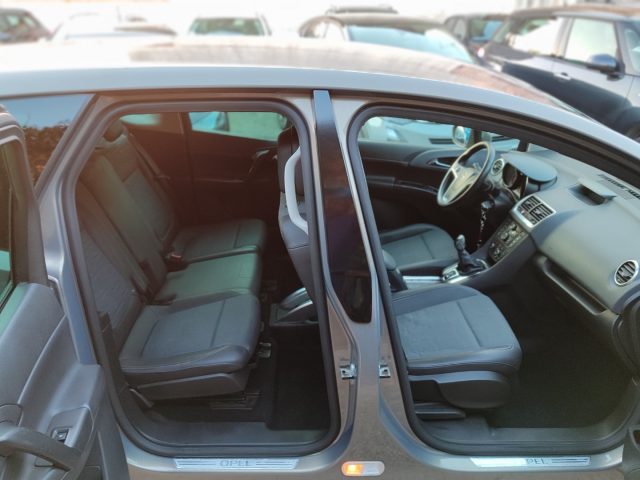 OPEL Meriva usata 16