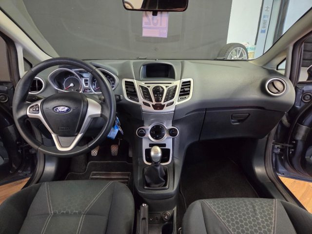 FORD Fiesta usata 11