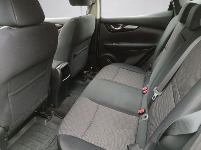 NISSAN Qashqai usata, con Boardcomputer