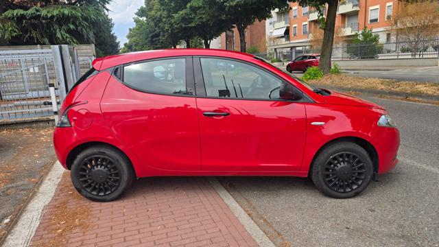 LANCIA Ypsilon usata, con Chiusura centralizzata