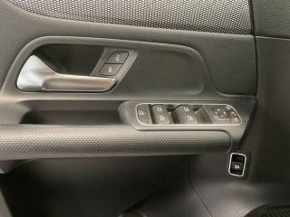 MERCEDES-BENZ B 180 usata, con Controllo elettronico della corsia