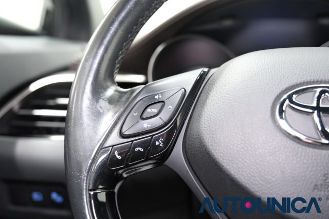 TOYOTA C-HR usata, con Controllo elettronico della corsia