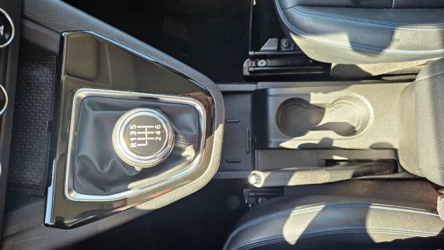 NISSAN Townstar usata, con Airbag testa