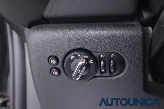 MINI One usata, con Autoradio digitale