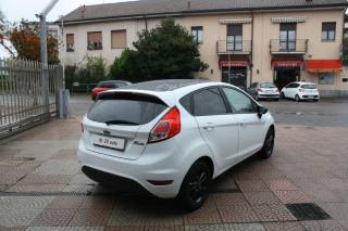 FORD Fiesta usata, con Autoradio