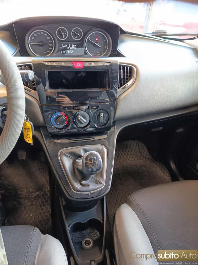 LANCIA Ypsilon usata, con Immobilizzatore elettronico