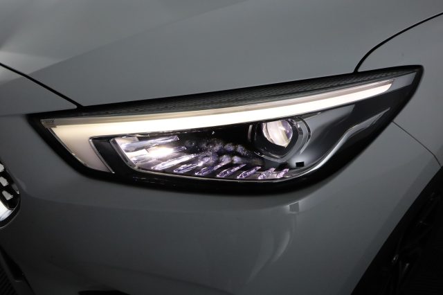 MG ZS usata 8