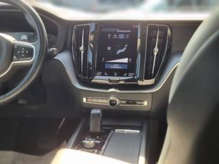 VOLVO XC60 usata, con Volante in pelle