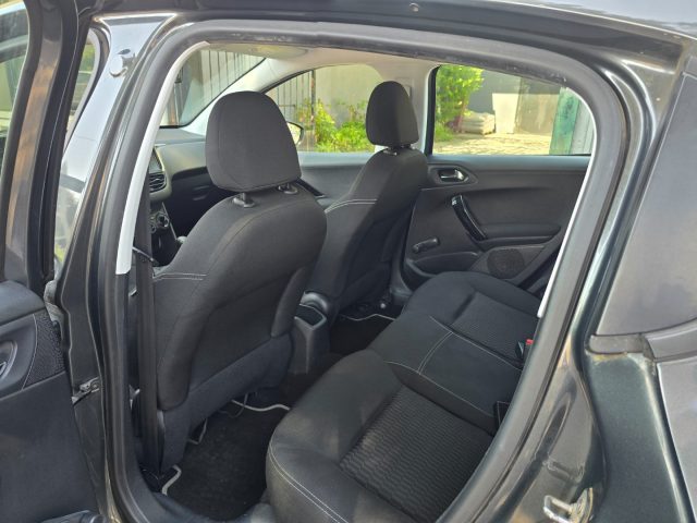 PEUGEOT 208 usata 54