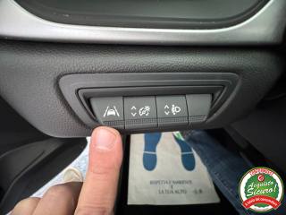 RENAULT Captur usata, con Volante in pelle