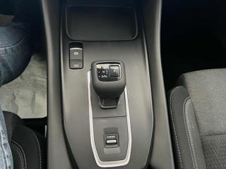 NISSAN Qashqai usata, con Touch screen