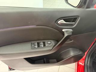 RENAULT Captur usata 20