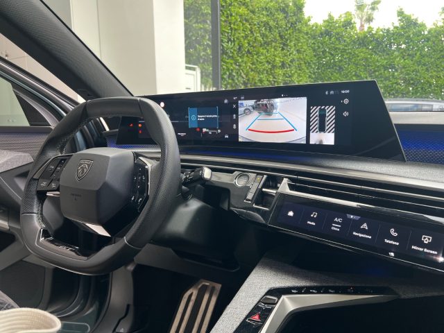 PEUGEOT 3008 usata, con Portellone posteriore elettrico