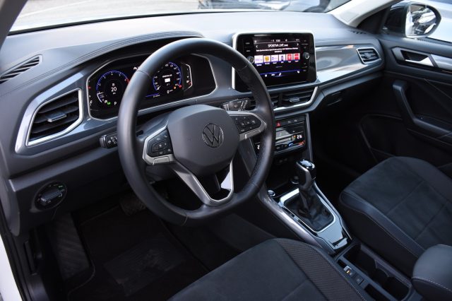 VOLKSWAGEN T-Roc usata, con Alzacristalli elettrici