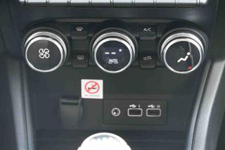 RENAULT Captur usata, con Park Distance Control