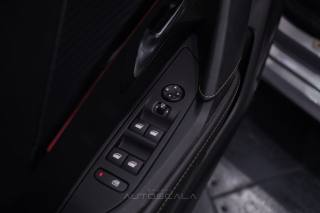 PEUGEOT 208 usata, con Controllo automatico clima