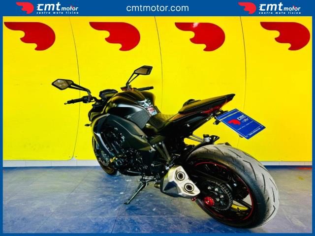 KAWASAKI Z 1000 usata 3