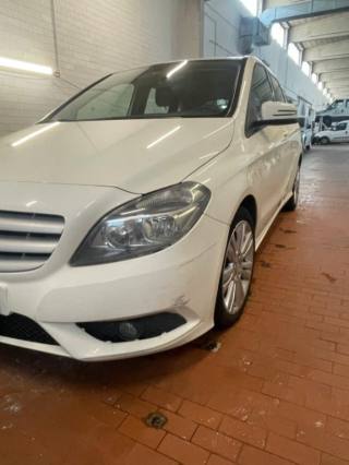 MERCEDES-BENZ B 180 usata, con Cerchi in lega