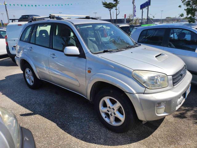 TOYOTA RAV 4 usata, con Airbag