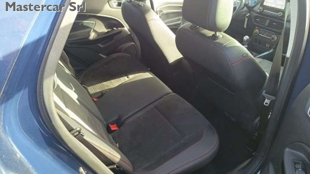 FORD EcoSport usata, con Controllo automatico clima