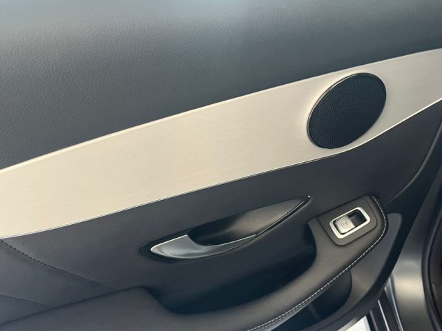 MERCEDES-BENZ GLC 300 usata, con Sensore di luce