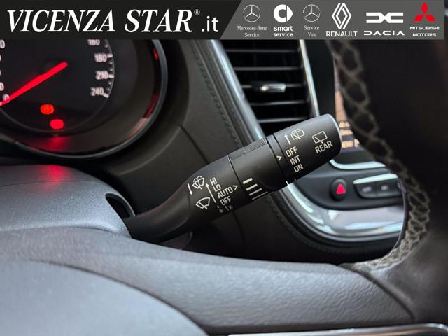OPEL Grandland X usata, con USB